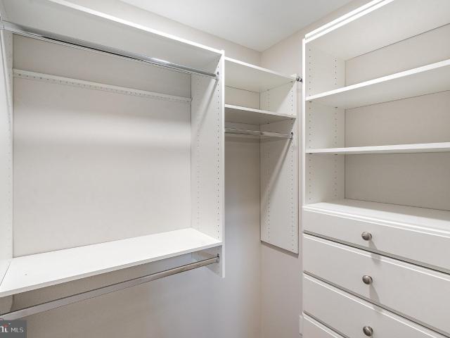 Condo for sale in Virginia