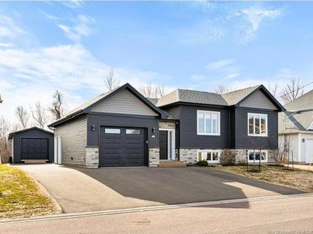 House for sale in Shediac