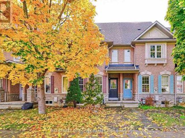 House for rent in Richmond Hill, Golden Horseshoe