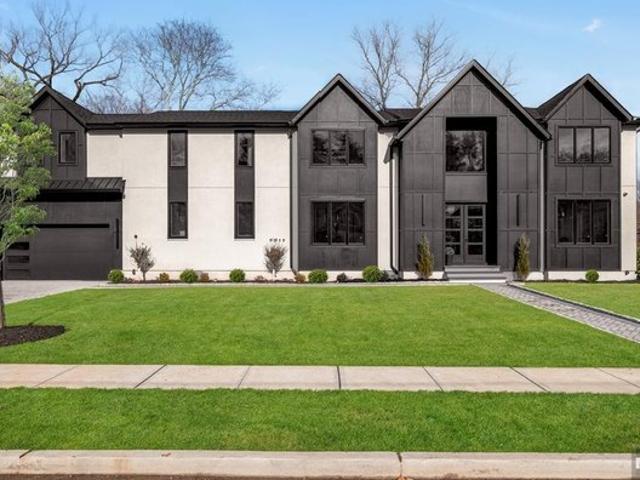 House for sale in Closter, New Jersey