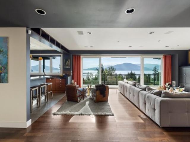 House for sale in Lions Bay, British Columbia
