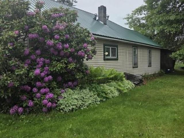 House for sale in Moyie Springs, Idaho