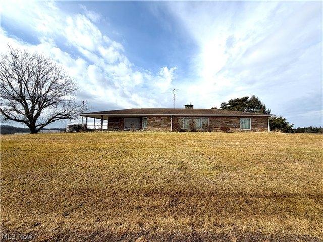 House for sale in Stockport, Ohio