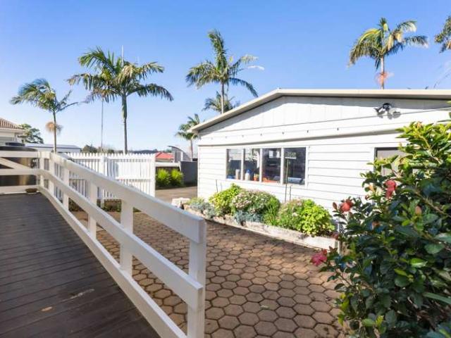 House for sale in Balmoral, Oroua County