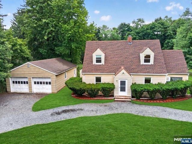 House for sale in Franklin, New Jersey