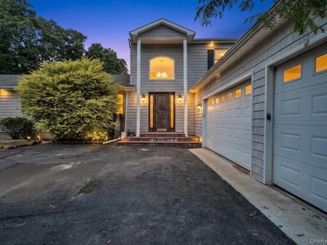 House for sale in Centereach, New York