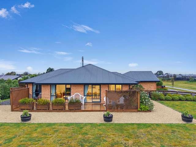 House for sale in Amberley, Canterbury