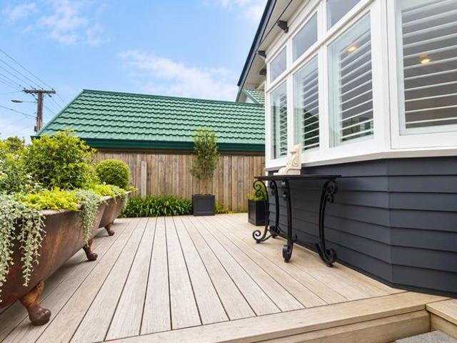 Apartment for rent in Seatoun Heights, Wellington