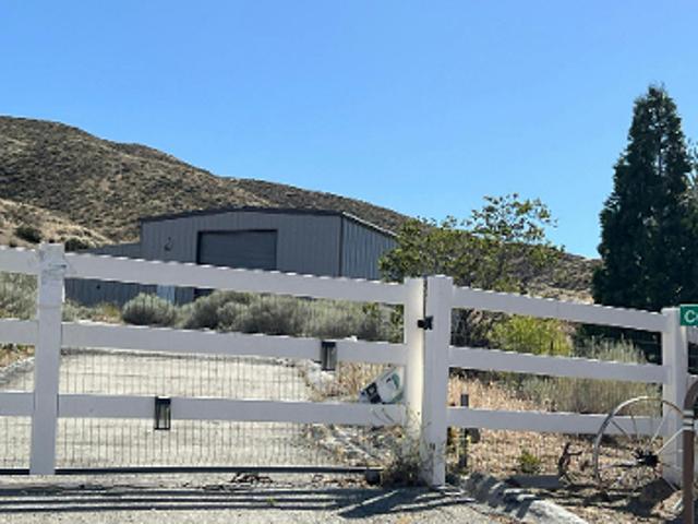 House for sale in Palmdale, California