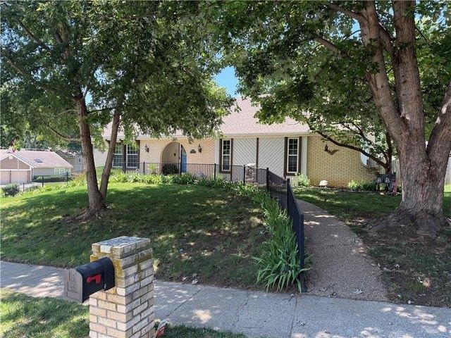 House for sale in Gladstone, Missouri