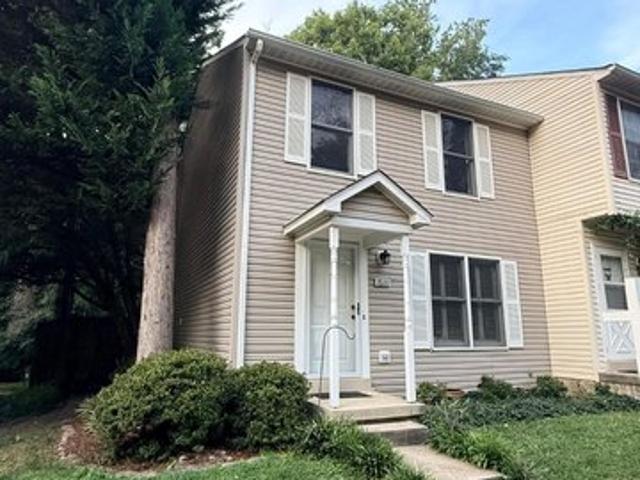 Townhouse for sale in Virginia