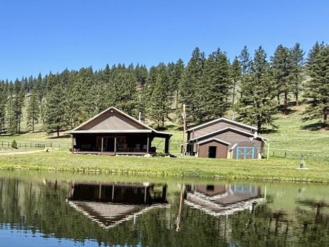 House for sale in Ravalli, Montana