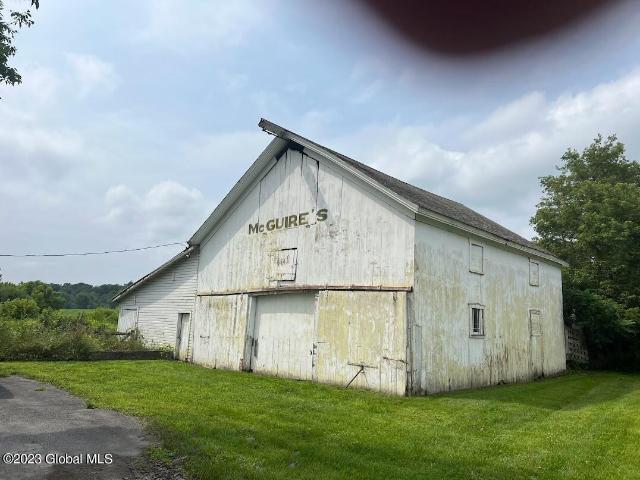 House for sale in Comstock, New York