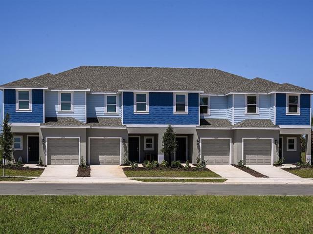 Townhouse for sale in Mascotte, Florida