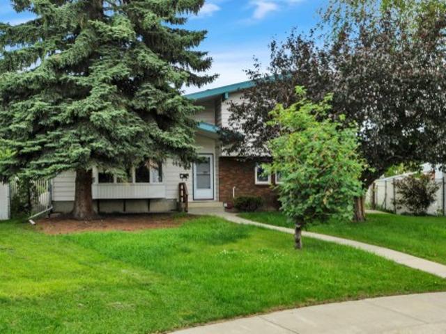 House for sale in Wedgewood, Alberta