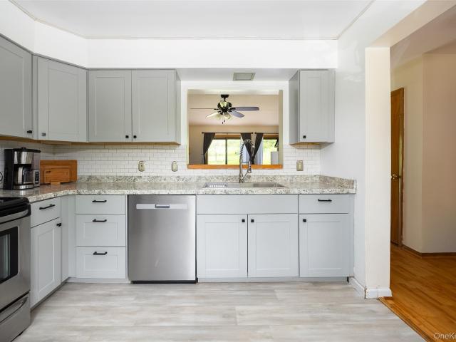 Condo for sale in Poughquag, New York