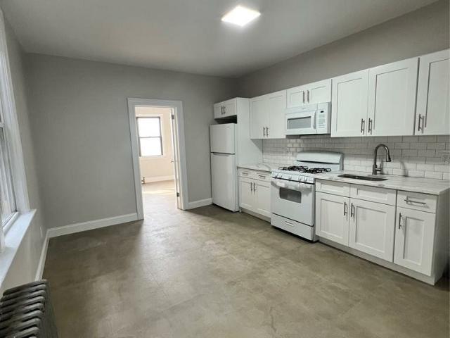Duplex for rent in North Bergen