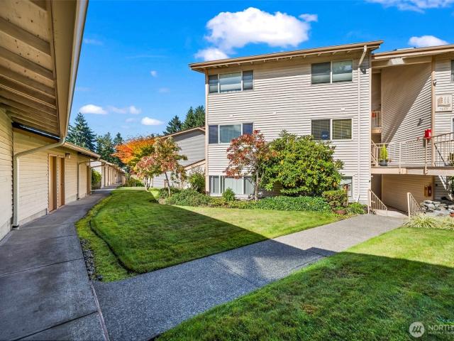 Condo for sale in University Place, Washington