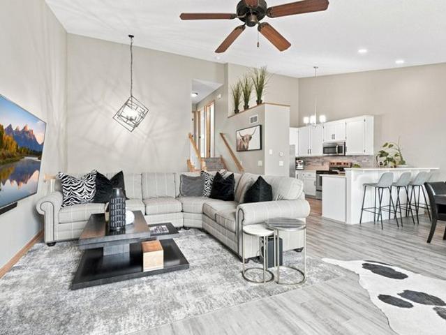 Townhouse for sale in Hennepin, Minnesota