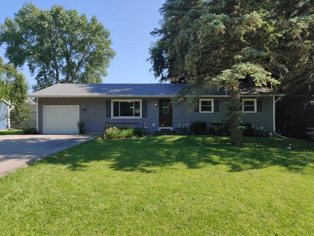 House for sale in Mchenry, Illinois