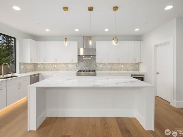 House for sale in Kenmore, Washington