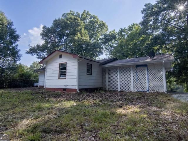 House for sale in Lula, Georgia