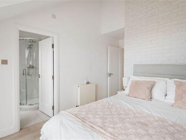 Flat for sale in Bluebell, North Tipperary