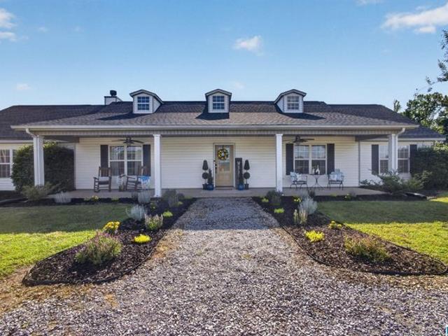 House for sale in Clanton, Alabama