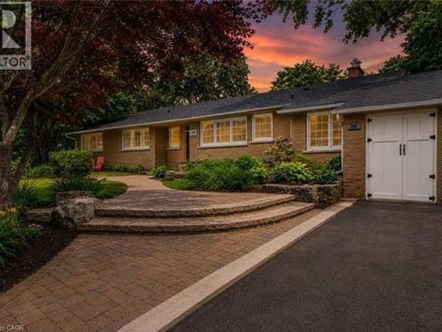 House for sale in Burlington, Ontario
