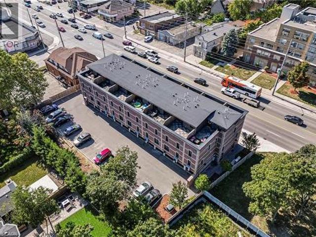 Townhouse for sale in Mississauga, Ontario