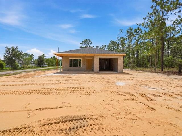 House for sale in Morriston, Florida
