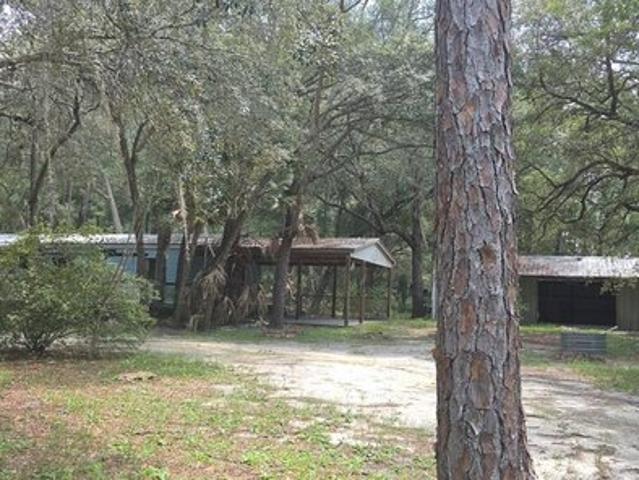 House for sale in Dixie, Florida