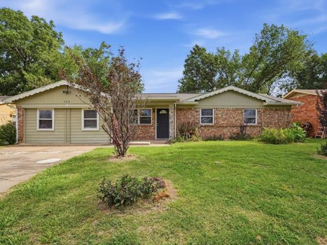 House for sale in Hurst, Texas