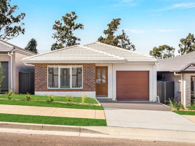 House for rent in Oakville, Sydney