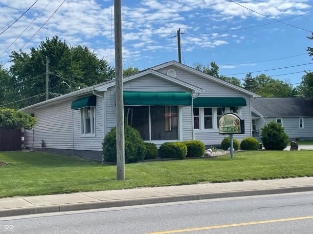 Commercial for sale in North Vernon, Indiana