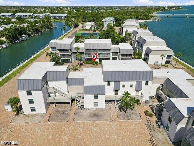 Condo for sale in Sanibel, Florida