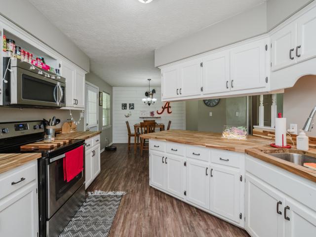 House for sale in Centreville, Alabama