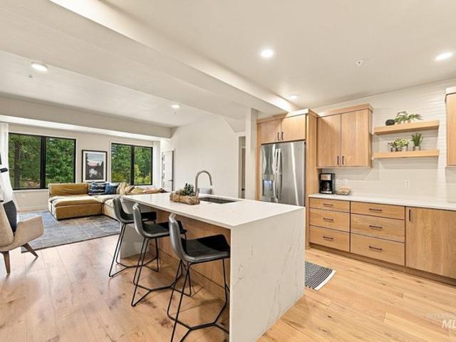 Condo for sale in Donnelly, Valley County