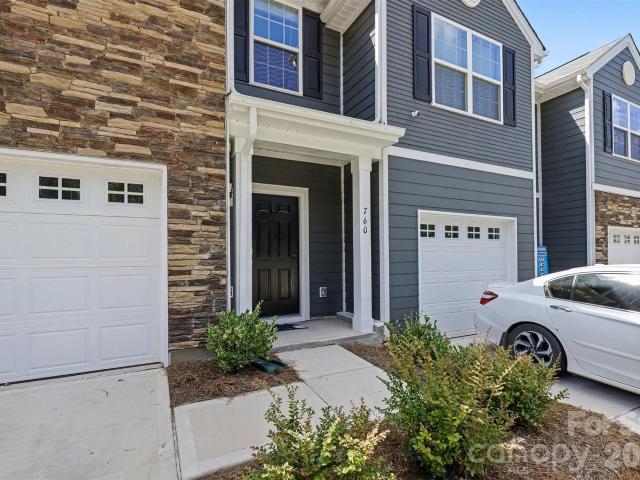 Townhouse for sale in York, South Carolina