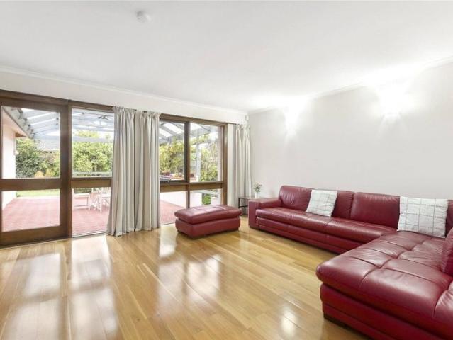 House for rent in Mount Waverley, Melbourne