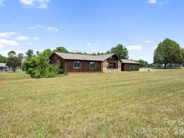 House for sale in Catawba, North Carolina