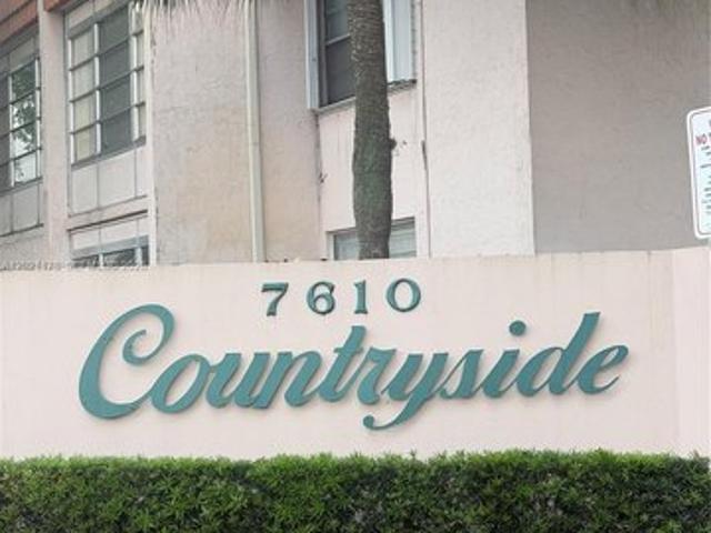 Condo for sale in Davie, Florida