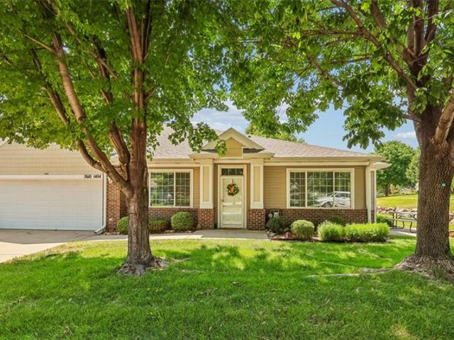Townhouse for sale in West Des Moines, Iowa