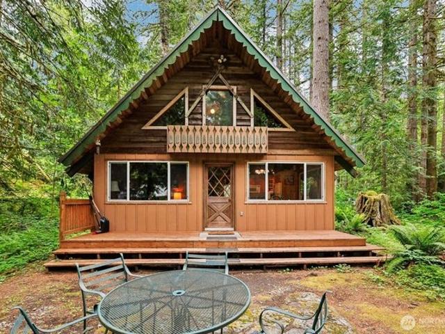 House for sale in Skykomish, Washington