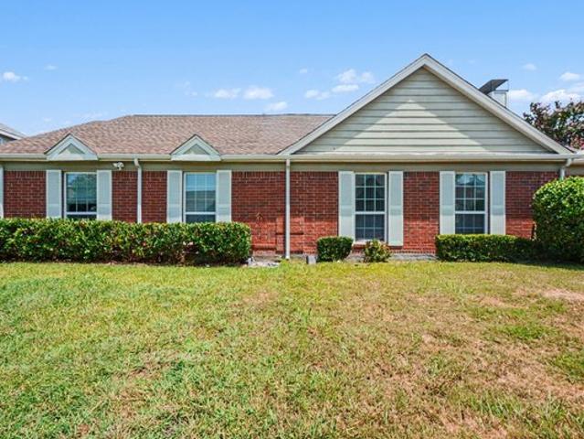 House for sale in Rowlett, Texas