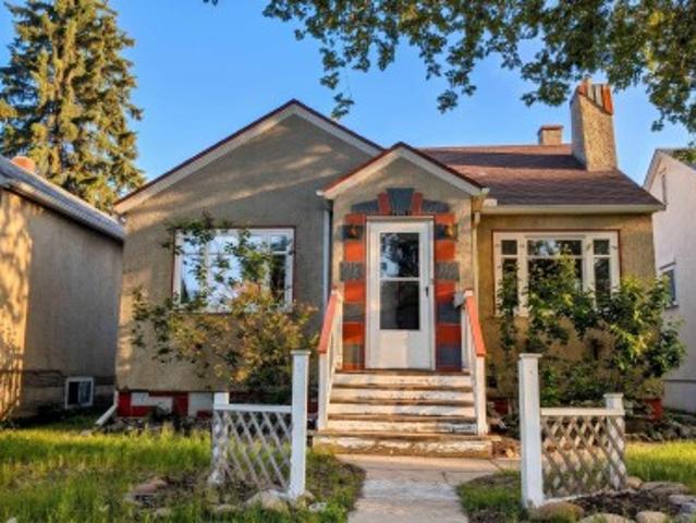 House for sale in Wedgewood, Alberta