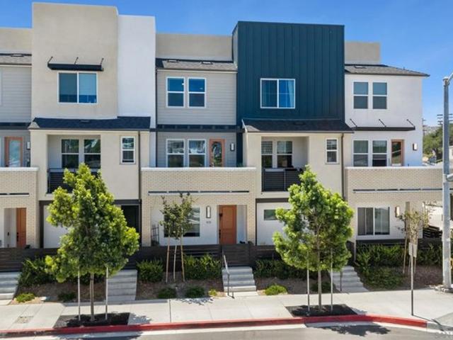 Condo for sale in La Mesa, California