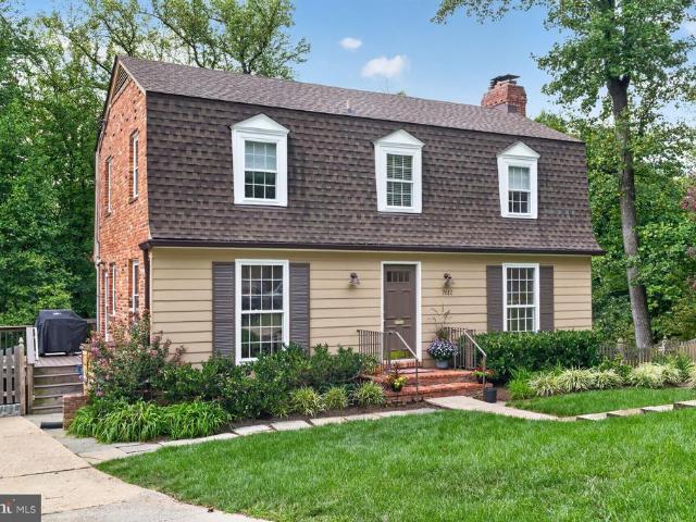 House for sale in Cohasset, Bethesda