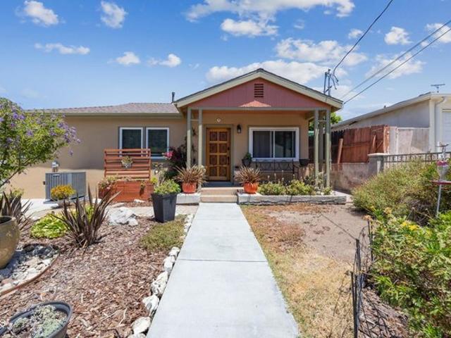 House for sale in Canoga Park, California