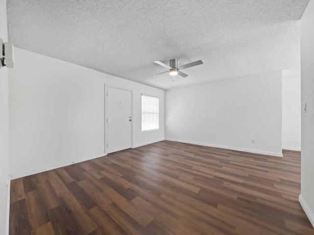 Apartment for rent in La Mesa, California
